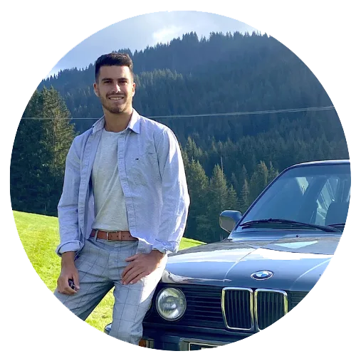 Théo Riccobene, fondateur du Chalet Automobile